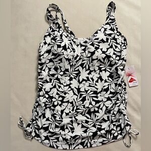 Lands' End‎ Monochrome Floral Tankini Top